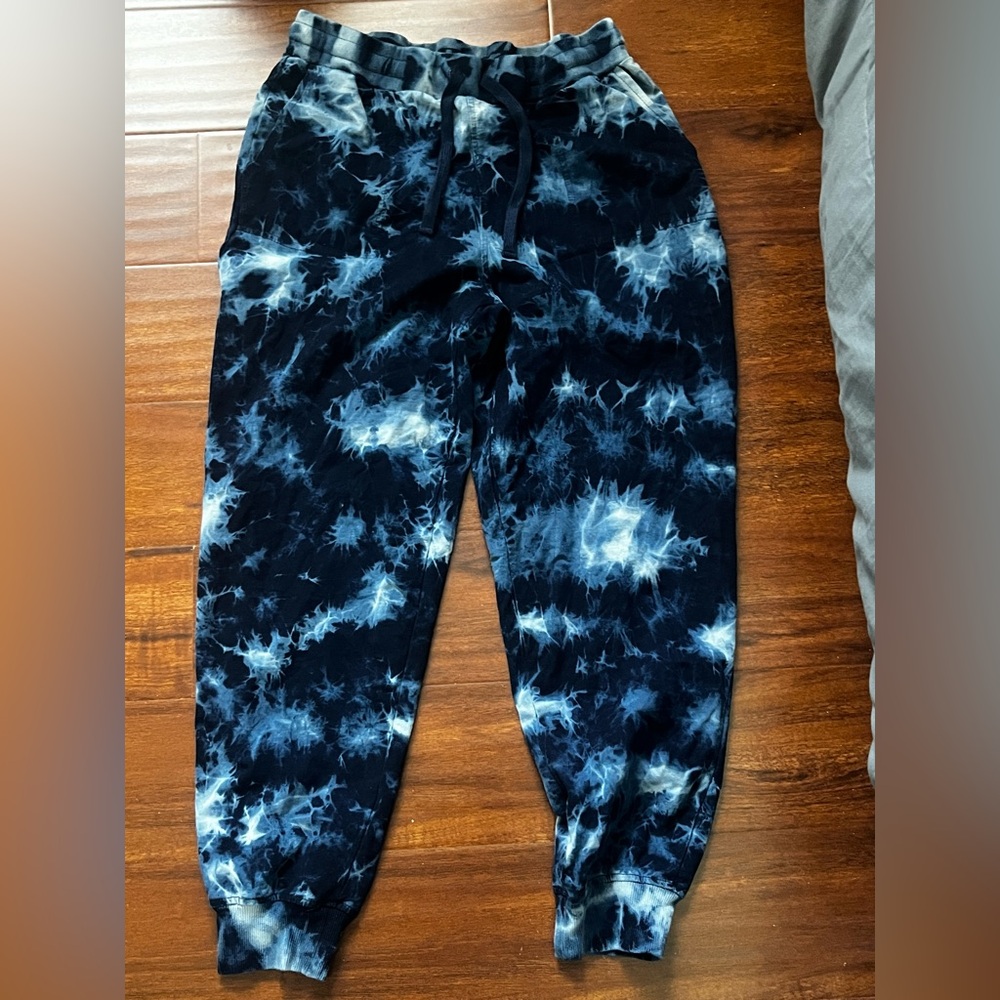 Jane and Delancey Tye Dye Blue and White Pants Stretchy Joggers For Active Wear